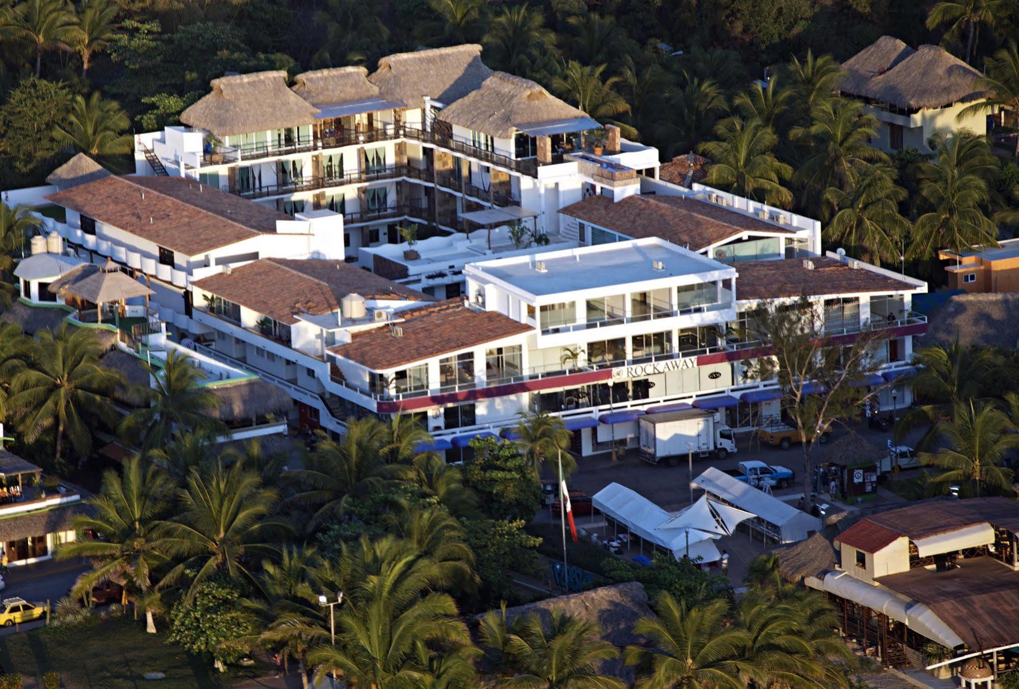 Hotel Rockaway Puerto Escondido  Exterior photo